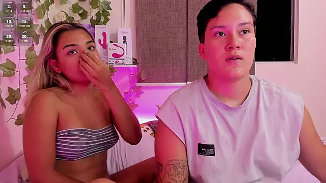 Snapshot of Annebull_ chatting on 01.24.25 Annebull online show from 01.24.25