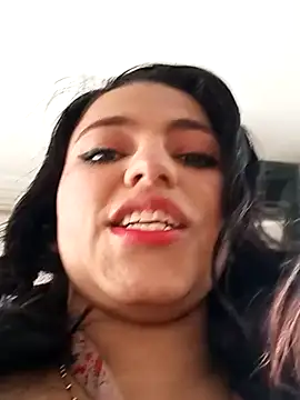 Naomy veracruz  online show from 11.03.25