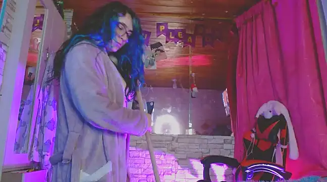 Meg4n 420 online show from 02.14.25