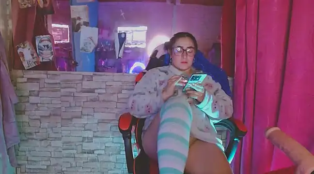 Meg4n 420 online show from 02.18.25