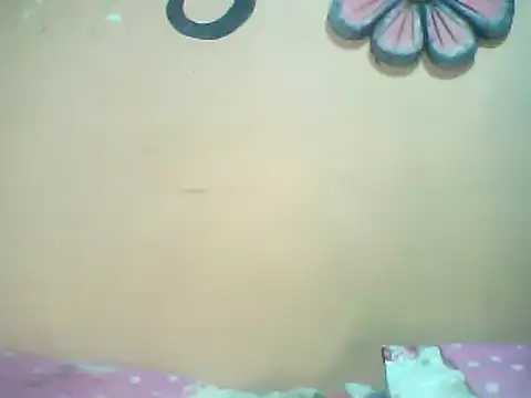 Snapshot of Fariana01 chatting on 01.12.25 Fariana01 online show from 01.12.25