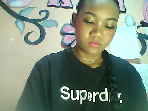 Snapshot of Fariana01 chatting on 02.07.25 Fariana01 online show from 02.07.25