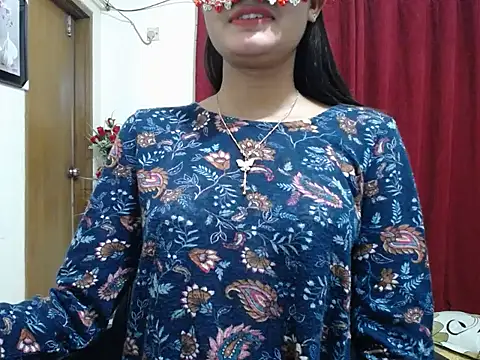 taisina online show from 02.24.25