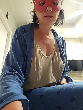 Vagabondainnamorata online show from 10.31.25