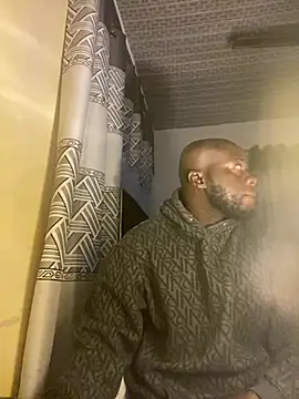 Snapshot of Suckmehar chatting on 01.29.25 Suckmehar online show from 01.29.25