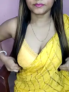 Snapshot of SANIYA-89 chatting on 12.24.24 SANIYA-89 online show from 12.24.24