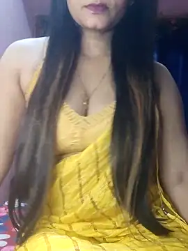 Snapshot of SANIYA-89 chatting on 12.20.25 SANIYA-89 online show from 12.20.25