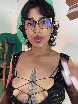 LollaByer online show from 02.20.26