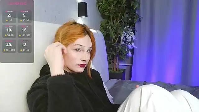 Snapshot of Kleo_Godde chatting on 02.08.25 Kleo Godde online show from 02.08.25