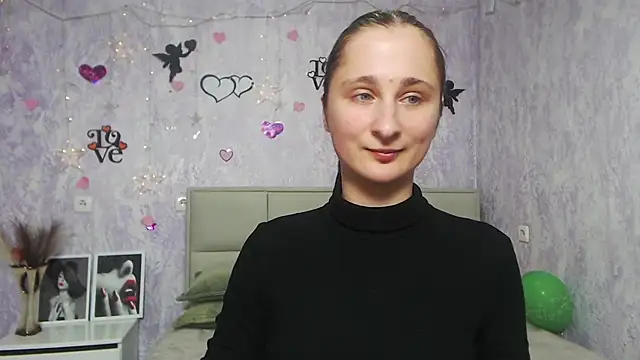 MichelLeee online show from 02.04.25