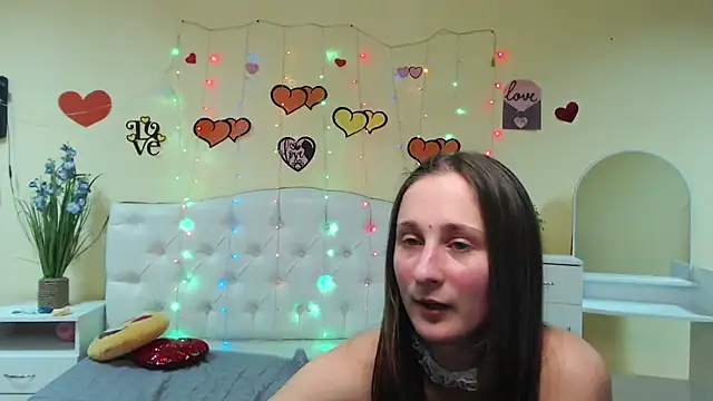 MichelLeee online show from 02.12.25