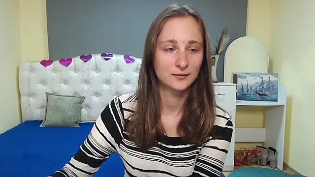 MichelLeee online show from 10.09.25