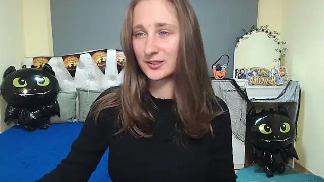 MichelLeee online show from 10.20.25