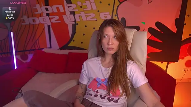 DreamyLinaa online show from 02.28.26