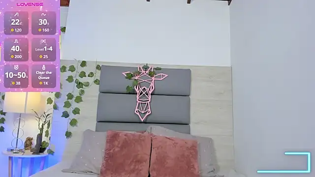 AshleyHill2 online show from 11.11.25