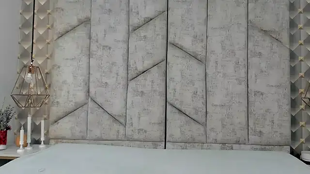 AshleyHill2 online show from 12.17.25