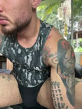 Snapshot of DimitriSullivan_ chatting on 11.14.25 DimitriSullivan online show from 11.14.25