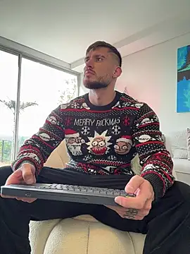 Snapshot of DimitriSullivan_ chatting on 12.03.25 DimitriSullivan online show from 12.03.25