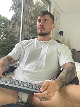 Snapshot of DimitriSullivan_ chatting on 01.06.26 DimitriSullivan online show from 01.06.26