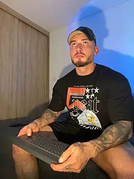Snapshot of DimitriSullivan_ chatting on 05.16.26 DimitriSullivan online show from 05.16.26