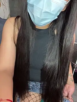 Snapshot of Velyn_18 chatting on 02.04.26 Velyn 18 online show from 02.04.26