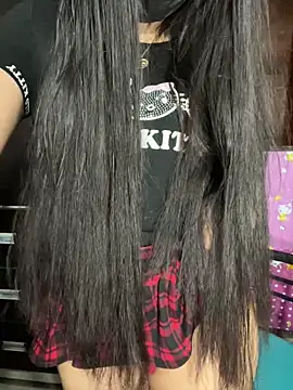 Snapshot of Velyn_18 chatting on 02.19.26 Velyn 18 online show from 02.19.26