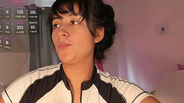 Lady Rey online show from 02.04.25