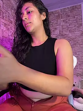 Snapshot of Lady_Rey chatting on 02.22.26 Lady Rey online show from 02.22.26