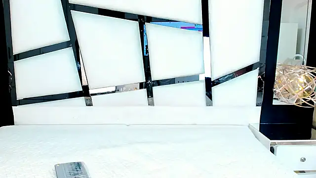 AriannaRussell  online show from 03.09.26