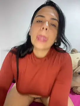 Leyna Kenet online show from 01.26.25