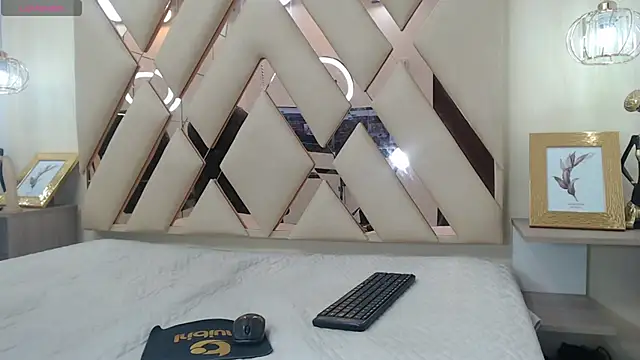 Snapshot of AndrewPherson chatting on 01.26.25 AndrewPherson online show from 01.26.25