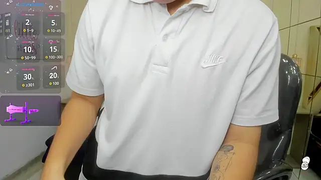 Snapshot of AndrewPherson chatting on 04.13.26 AndrewPherson online show from 04.13.26