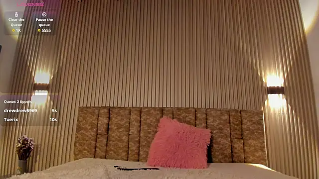 tiffany johnson11 online show from 02.10.25