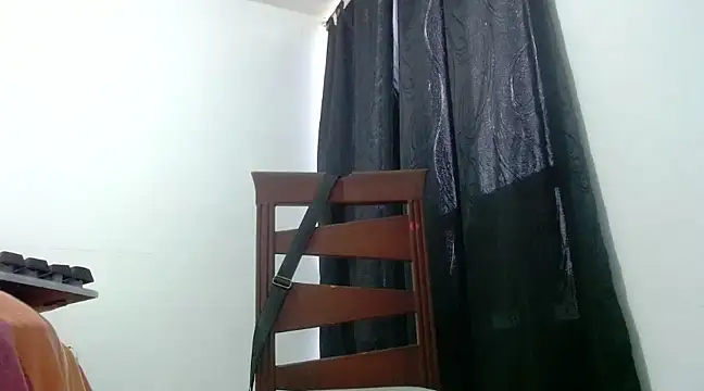 nicolle milf1978 online show from 03.12.25