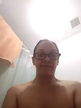 Snapshot of nicolle_milf1978 chatting on 04.23.26 nicolle milf1978 online show from 04.23.26
