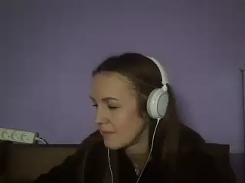 Milaniya261 online show from 02.20.25