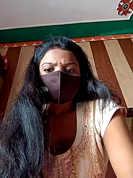 Snapshot of Scheme_SS chatting on 02.22.25 Scheme SS online show from 02.22.25