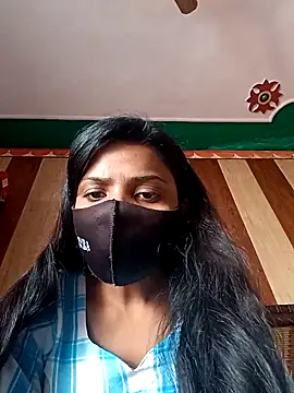 Snapshot of Scheme_SS chatting on 03.05.25 Scheme SS online show from 03.05.25