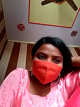 Snapshot of Scheme_SS chatting on 03.10.25 Scheme SS online show from 03.10.25