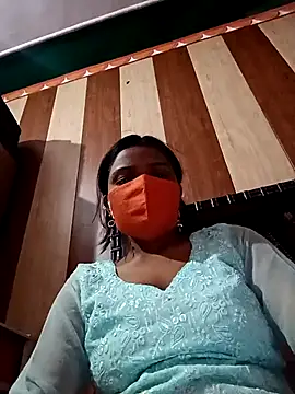 Snapshot of Scheme_SS chatting on 03.18.25 Scheme SS online show from 03.18.25