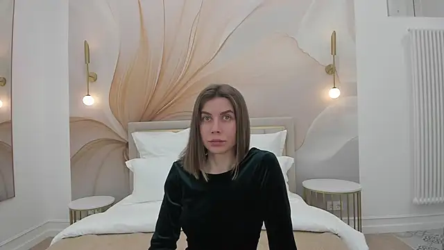 Snapshot of VikkiStorm chatting on 01.25.25 VikkiStorm online show from 01.25.25