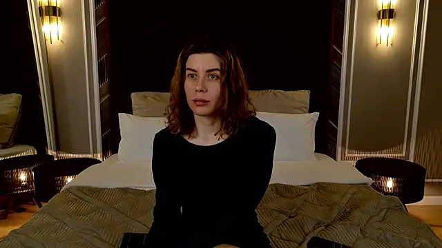 Snapshot of VikkiStorm chatting on 03.19.25 VikkiStorm online show from 03.19.25