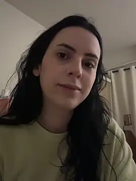 Snapshot of Morguisssz chatting on 06.21.26 Morguisssz online show from 06.21.26