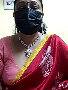 Snapshot of rekha_naier chatting on 02.07.25 rekha naier online show from 02.07.25