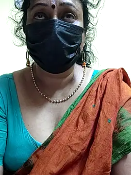 Snapshot of rekha_naier chatting on 02.07.25 rekha naier online show from 02.07.25