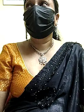 Snapshot of rekha_naier chatting on 02.11.25 rekha naier online show from 02.11.25