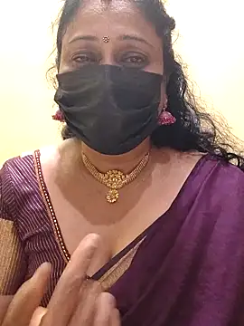 Snapshot of rekha_naier chatting on 03.02.25 rekha naier online show from 03.02.25