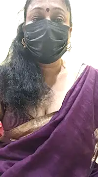 Snapshot of rekha_naier chatting on 03.05.25 rekha naier online show from 03.05.25