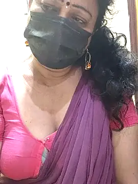 Snapshot of rekha_naier chatting on 03.13.25 rekha naier online show from 03.13.25