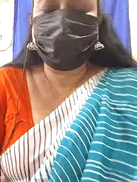 Snapshot of rekha_naier chatting on 06.12.26 rekha naier online show from 06.12.26
